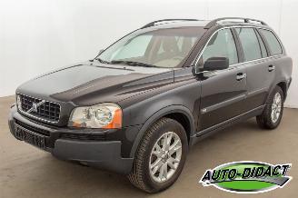 Schadeauto Volvo Xc-90 2.5 T Automaat Airco 7p Elite 2004/9