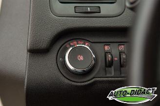 Opel Insignia 1.6 T  132 KW Edition Navi Clima Leder picture 14