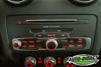 Audi A1 1.6 TDI Airco Pano Ambition picture 8