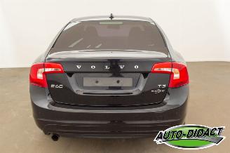 Volvo S-60 1.6 AT Kinetic 58.185 km Car-Pass Navi Clima picture 32