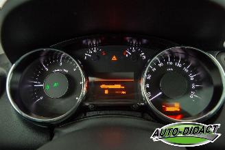 Peugeot 5008 1.6 HDi Clima Leder Pano 7p. picture 6