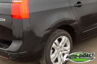 Peugeot 5008 1.6 HDi Clima Leder Pano 7p. picture 32