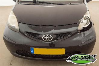 Toyota Aygo 1.0-12V picture 28