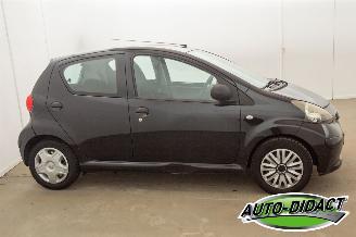 Toyota Aygo 1.0-12V picture 40