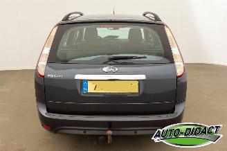 Ford Focus 1.6 Clima Navi Titanium picture 33