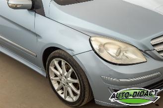 Mercedes B-klasse 200 Automaat Pano Airco picture 27