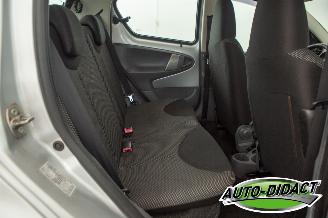 Toyota Aygo 1.0-12V Airco Comfort Navigator picture 18