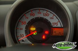 Toyota Aygo 1.0-12V Airco Comfort Navigator picture 6