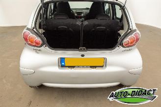 Toyota Aygo 1.0-12V Airco Comfort Navigator picture 27