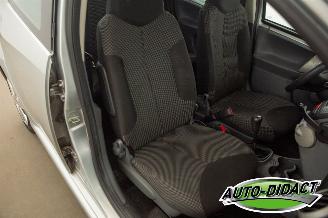 Toyota Aygo 1.0-12V Airco Comfort Navigator picture 16