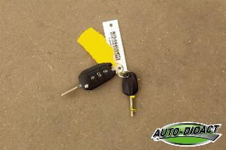 Peugeot 208 1.2 Airco 109.376 km Like picture 27