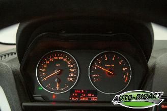 BMW 1-serie 116i  Airco Leder Navi Stoelverwarming Upgrade Edition picture 6