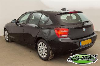 BMW 1-serie 116i  Airco Leder Navi Stoelverwarming Upgrade Edition picture 3