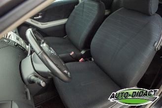 Toyota Yaris 1.3 VVTi Automaat Airco Sol MMT picture 21