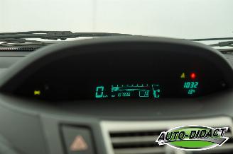 Toyota Yaris 1.3 VVTi Automaat Airco Sol MMT picture 6