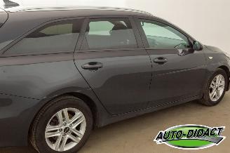 Kia Ceed 1.0 T-GDi 93.811 km Clima Camera picture 36