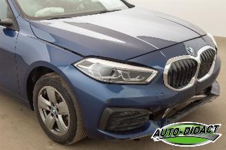 BMW 1-serie 118i 110kw Digi Dash Navi Clima picture 33