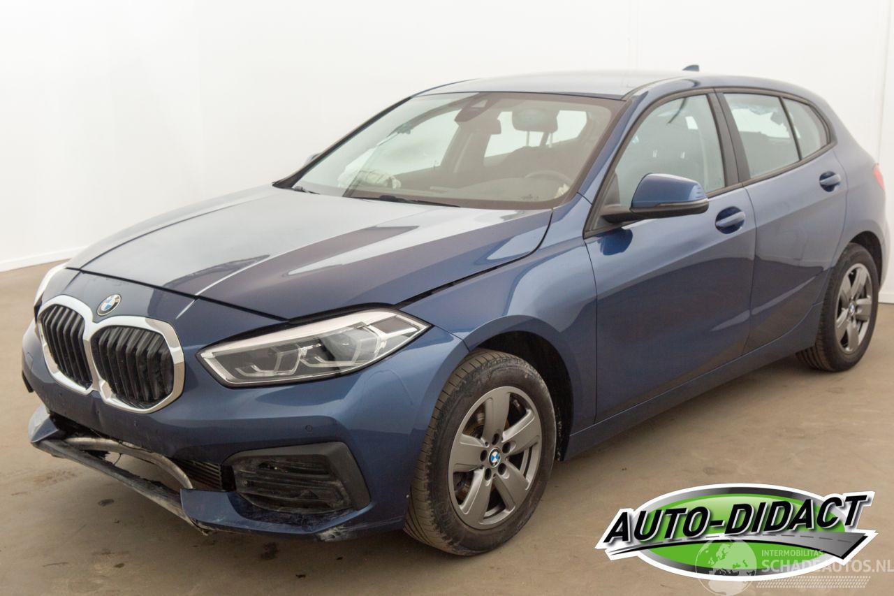 BMW 1-serie 118i 110kw Digi Dash Navi Clima