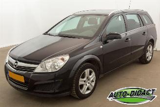 Unfallwagen Opel Astra 1.6 Automaat Airco 2009/4