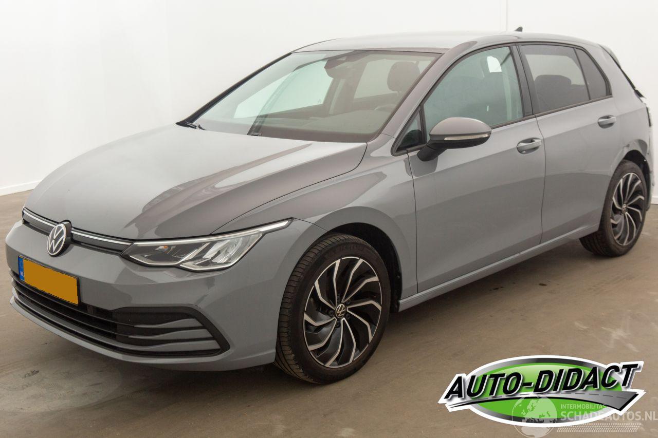Volkswagen Golf 1.0 TSI Life 44.389 km NAP Digi Dash Clima Navi