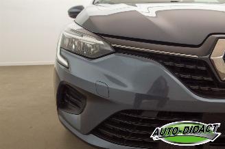 Renault Clio 1.0 TCe 90 Navi Airco Techno picture 31