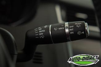 Jaguar E-Pace 2.0 P200 AWD Automaat Pano Camera Leder picture 18