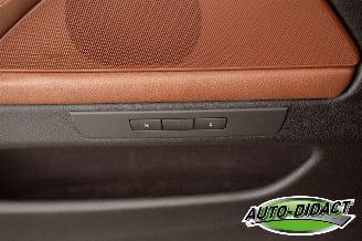 BMW 5-serie 523i Automaat 1e eigenaar Pano Leder Navi High Executive picture 19