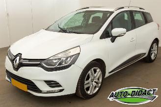 Coche accidentado Renault Clio 0.9 TCe Airco Navi Zen 2018/1
