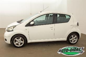 Toyota Aygo 1.0-12V Airco 96.117 km NAP Comfort Navigator picture 32