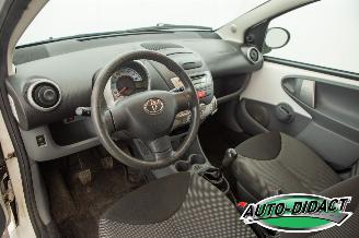 Toyota Aygo 1.0-12V Airco 96.117 km NAP Comfort Navigator picture 19