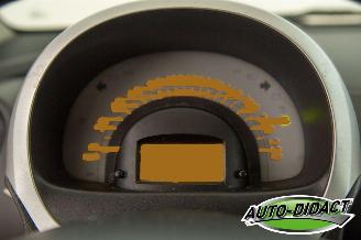 Daihatsu Sirion 1.0-12V Trend picture 6