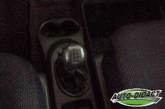 Daihatsu Sirion 1.0-12V Trend picture 10