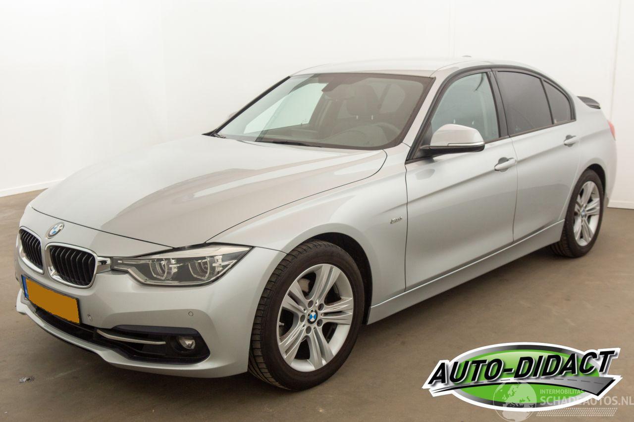 BMW 3-serie 320i Automaat Clima Navi Leder Corporate Lease High Executive