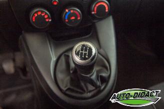 Mazda 2 1.3 Airco picture 10
