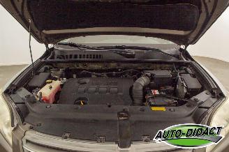 Toyota Rav-4 2.0 VVTi Clima Navi Executive Business picture 33