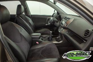 Toyota Rav-4 2.0 VVTi Clima Navi Executive Business picture 21