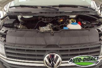 Volkswagen Transporter 2.0 TDI 66kw Motorschade picture 23