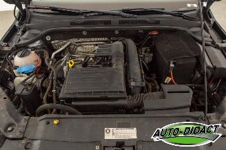 Volkswagen Jetta 1.2 TSI Airco Navi 100.241 km picture 29