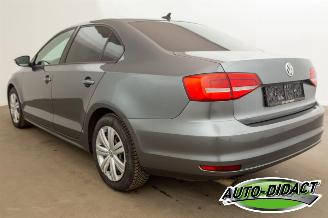 Volkswagen Jetta 1.2 TSI Airco Navi 100.241 km picture 3