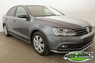 Volkswagen Jetta 1.2 TSI Airco Navi 100.241 km picture 2