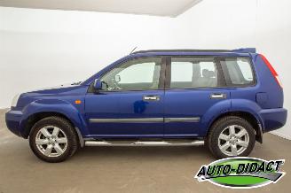 Nissan X-Trail 2.0 4X4 Clima Sport Plus picture 32