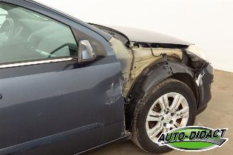 Opel Astra 1.6 Cosmo Navi Stoelverwarming Leder picture 35