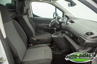 Peugeot Partner 1.5 BlueHDi Airco Navi 100 S&S L1 picture 17