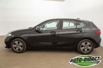 BMW 1-serie 116d 78.845 km Clima Navi Digi Dash picture 39
