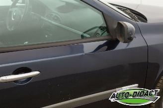 Renault Laguna 2.0-16V Clima Navi Tech Line picture 28