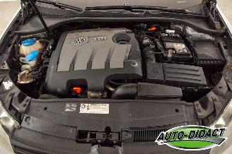 Volkswagen Golf 1.6 TDI BlueMotion Clima picture 30