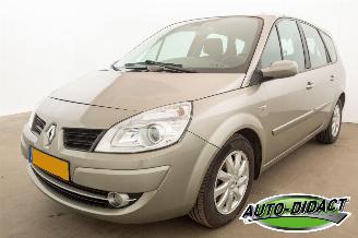 skadebil auto Renault Grand-scenic 2.0-16V Navi Clima 7p. Tech Line 2007/9