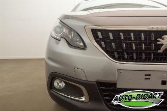 Peugeot 2008 1.2 Clima Navi 79.211 km Access picture 38