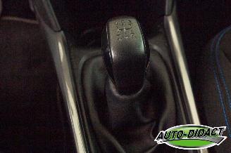 Peugeot 2008 1.2 Clima Navi 79.211 km Access picture 12