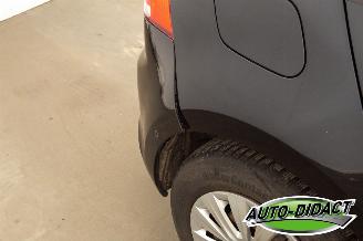 Volkswagen Golf 1.6 TDI Clima Navi Trendline picture 28